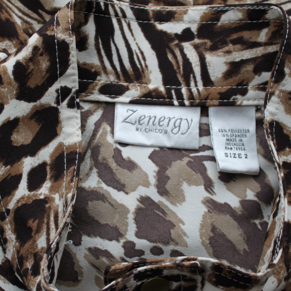 Share Zenergy by Chicos Brown Animal Print Jacket Brown Pants Outfit Set 2 Reg - Picture 7 of 8